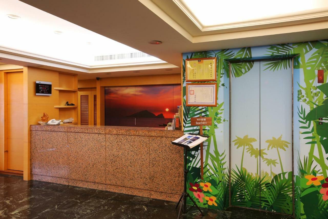 Lion Hotel Luodong Exterior foto